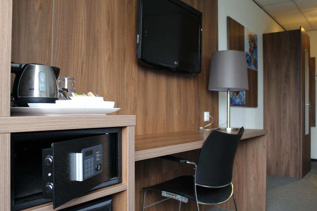 City Hotel Oss Luaran gambar