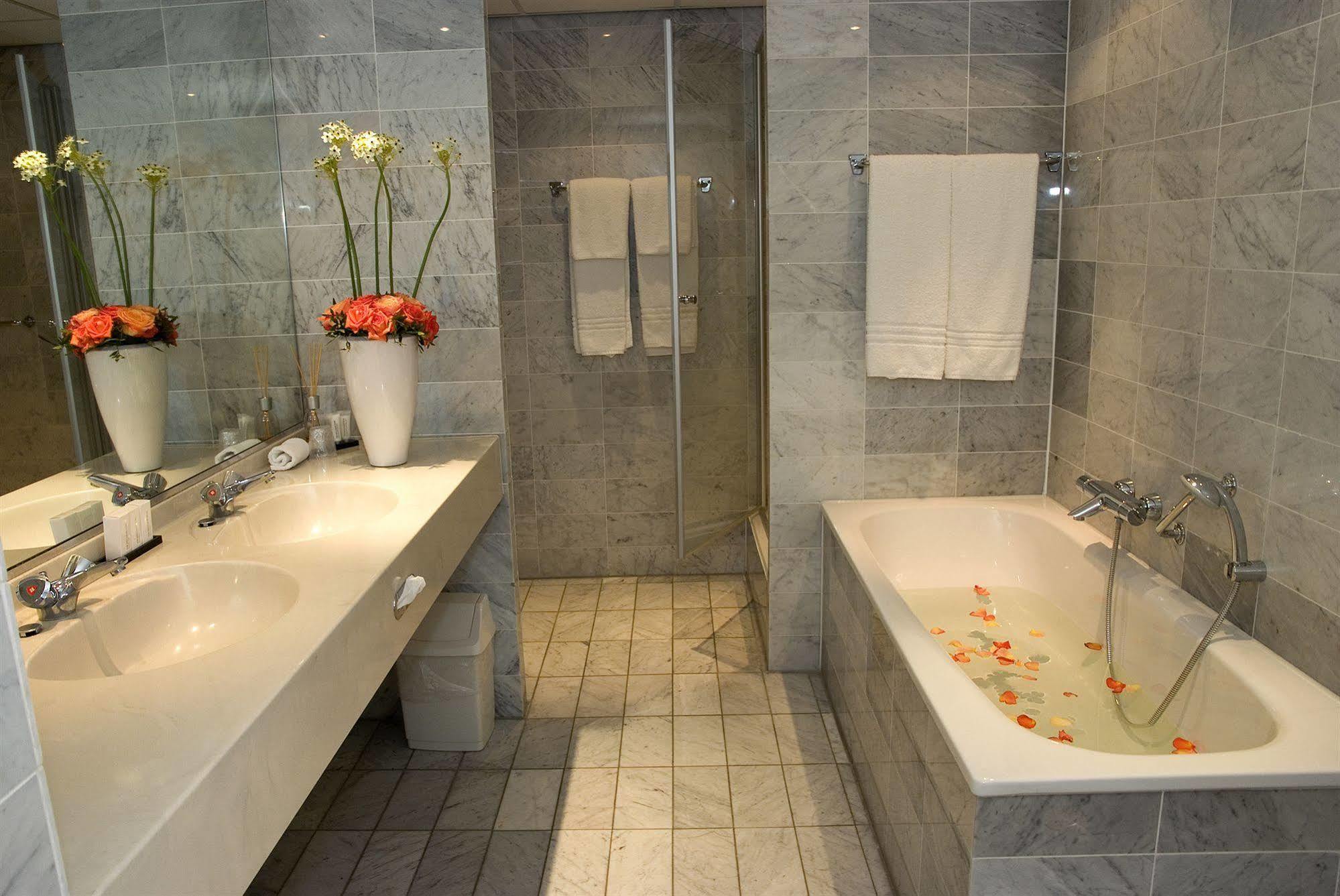 City Hotel Oss Luaran gambar