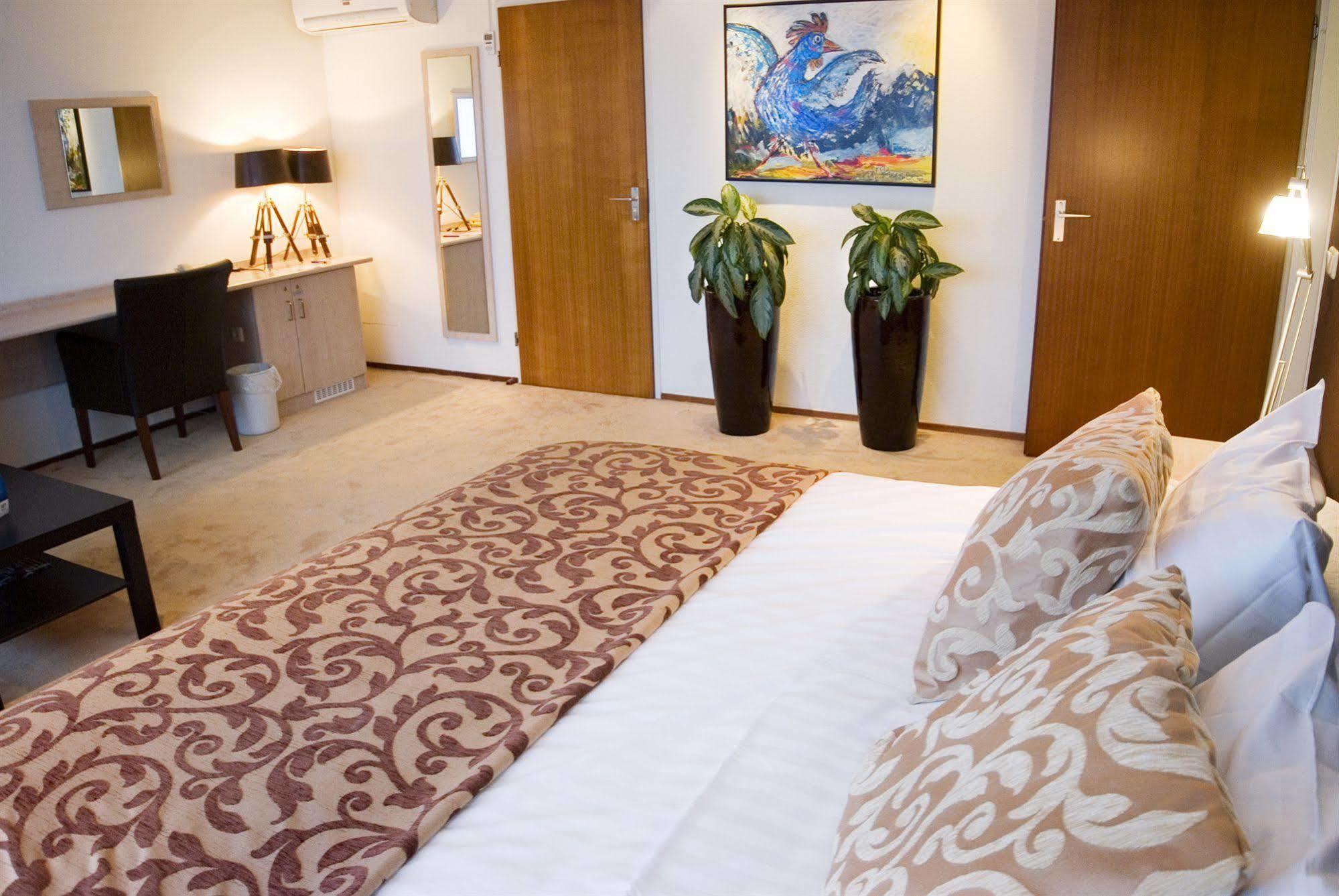 City Hotel Oss Luaran gambar