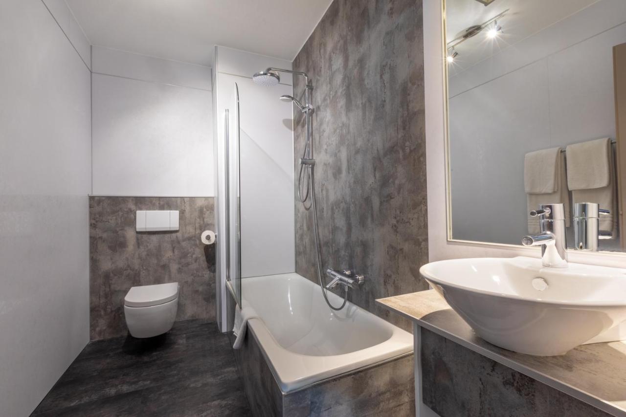 City Hotel Oss Luaran gambar